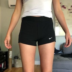 Nike Shorts⭐️